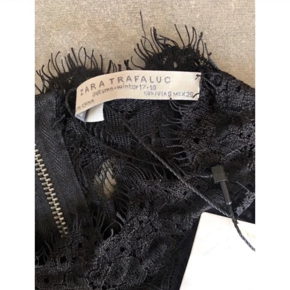 NWT Zara Trafaluc black lace top women’s sz S - Picture 3 of 8
